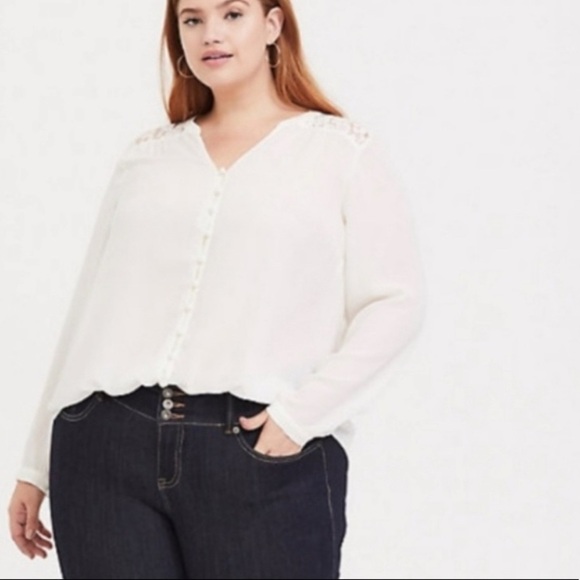 TORRID•BLOUSE - Picture 3 of 14